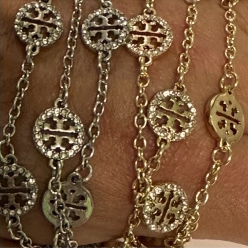 Tory Burch gold crystal pave triple strand logo bracelet - Picture 5 of 8